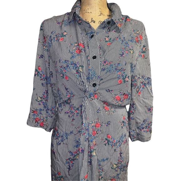 Suzanne Betro Long Sleeve Gray Striped Floral Design Waist Twist High Low Dress - Picture 4 of 11